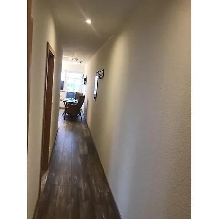 Ostland Modern Retreat *